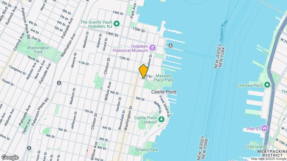1020 Hudson St Map and Location Details
