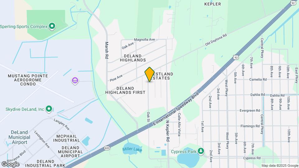 1819 Oak St Map and Location Details