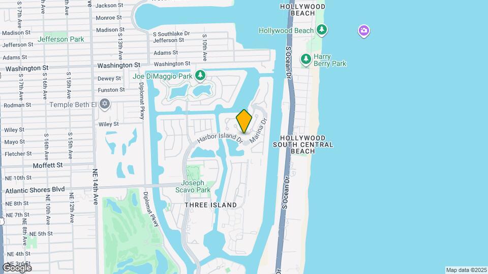 876 Spinnaker Dr Map and Location Details