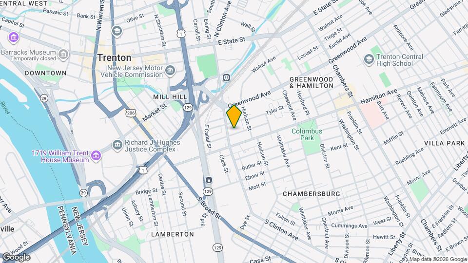 118 Pearl St Map and Location Details