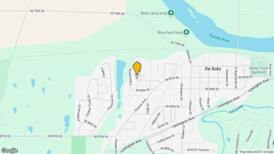 8285 Center Dr Map and Location Details