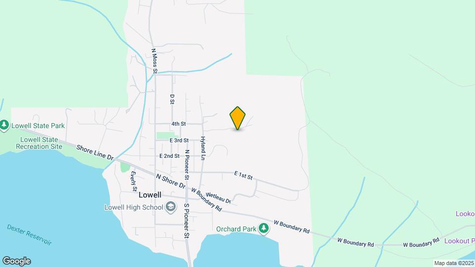 482 E 4th St Map and Location Details