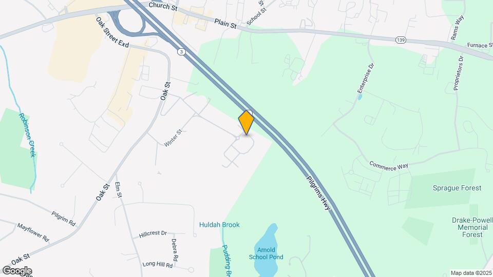 Pembroke Woods Apartments in Pembroke, MA