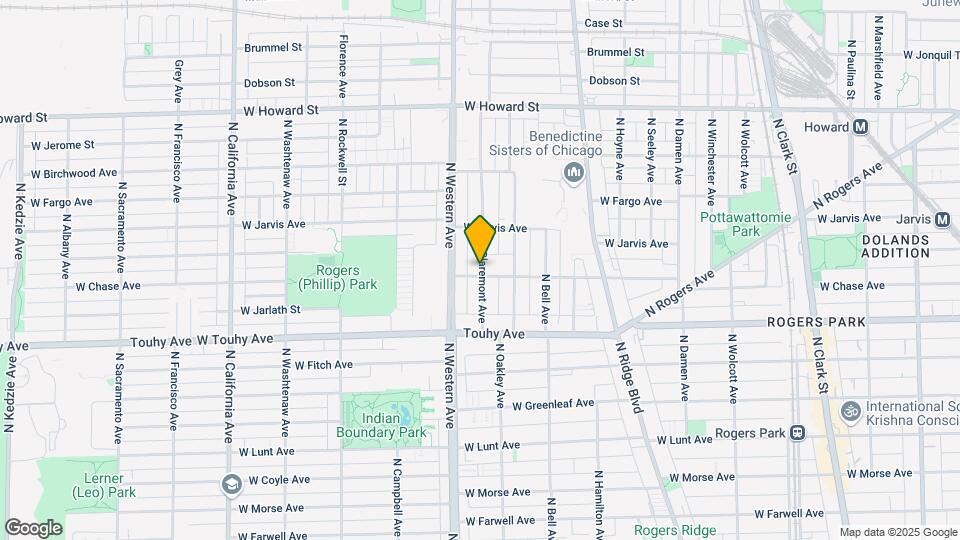 7310 N Claremont Ave Map and Location Details