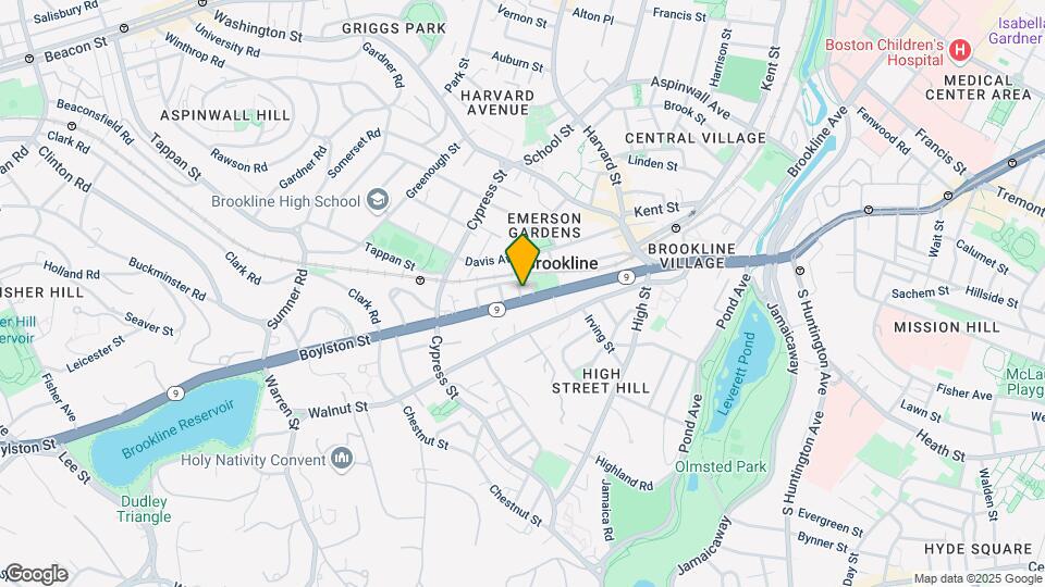 211 Boylston St, Unit 1 Map and Location Details