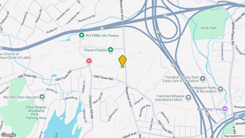 2105 Reservoir Ave Map and Location Details