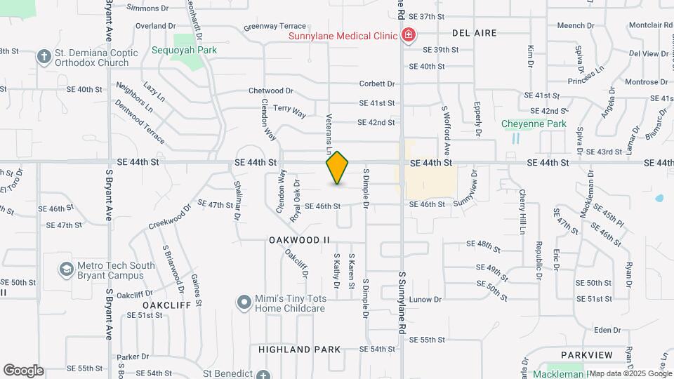 4004 SE 45th St Map and Location Details