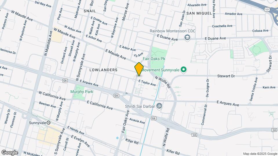 402 N Fair Oaks Ave Map and Location Details