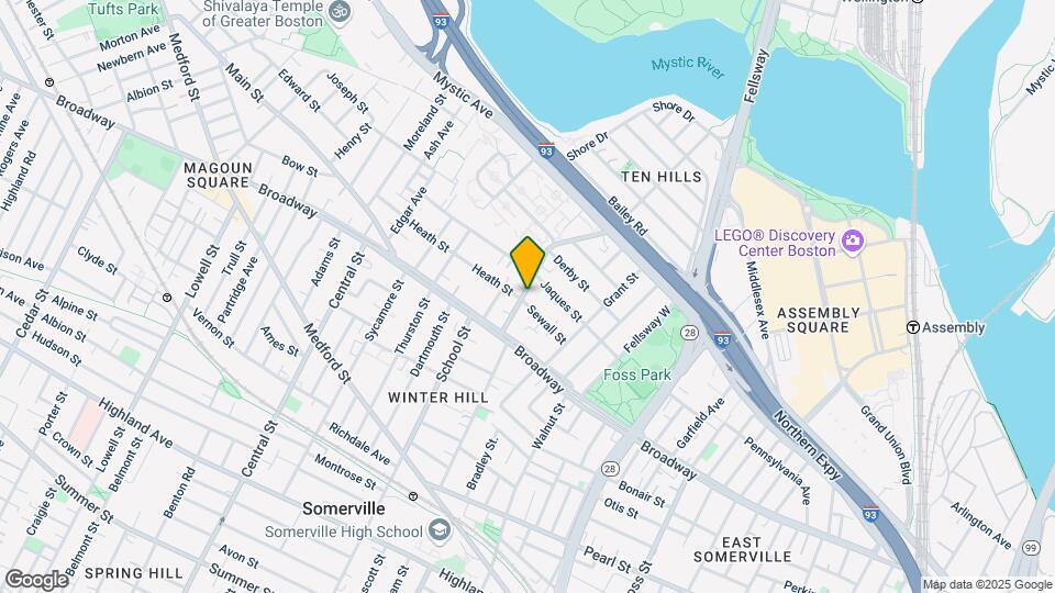 35 Temple St, Unit 1 Map and Location Details