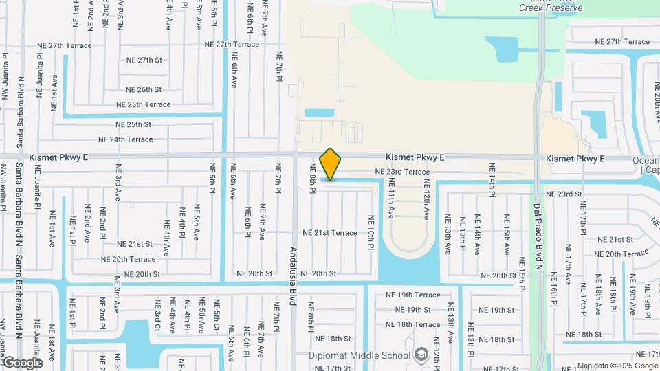 903 NE 23rd St Map and Location Details