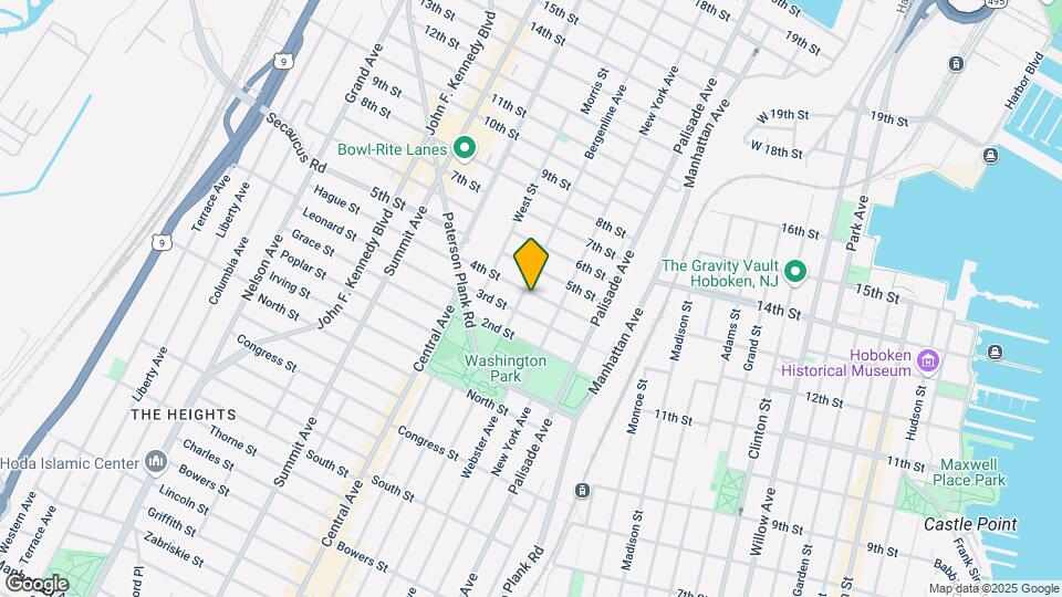 425 4th St Map and Location Details