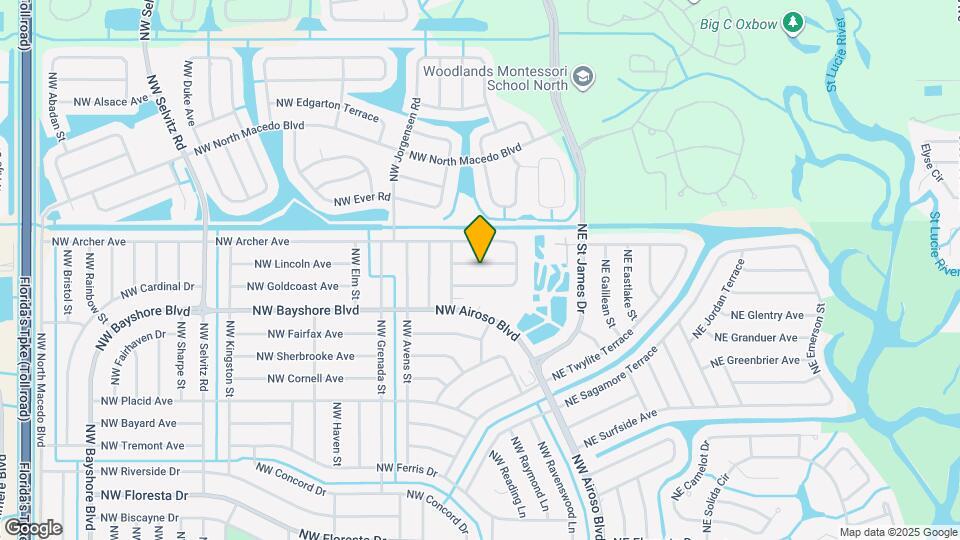 252 NW Lincoln Ave Map and Location Details