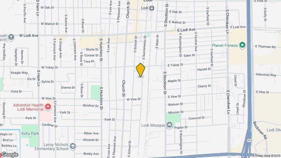 727 S Sacramento St Map and Location Details