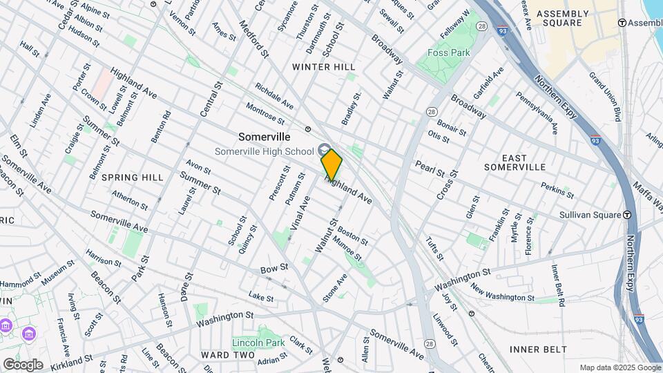 44 Highland Ave, Unit 2B Map and Location Details