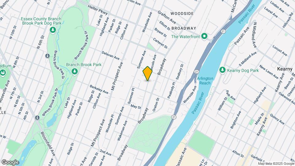 111 Lincoln Ave, Unit 23C Map and Location Details