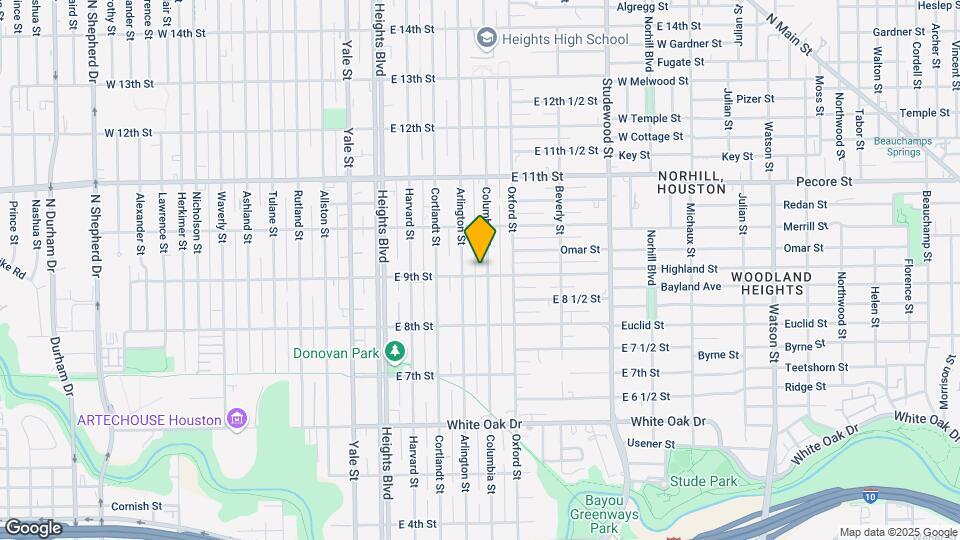 425 E 9th St Map and Location Details