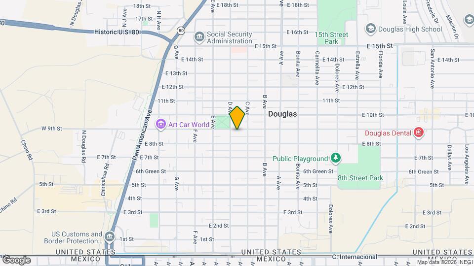 825 E 9th St Map and Location Details