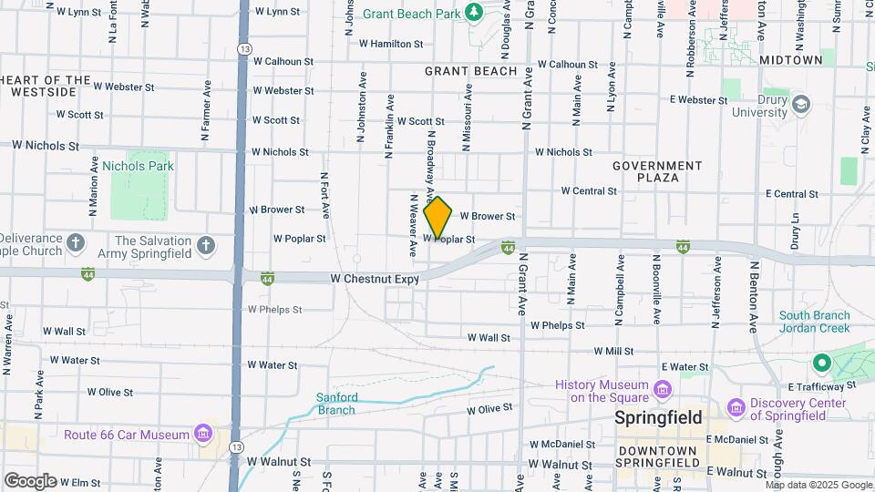 946 W Poplar St Map and Location Details