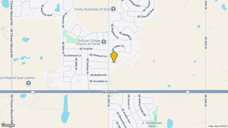 810 SE Caber Cir Map and Location Details