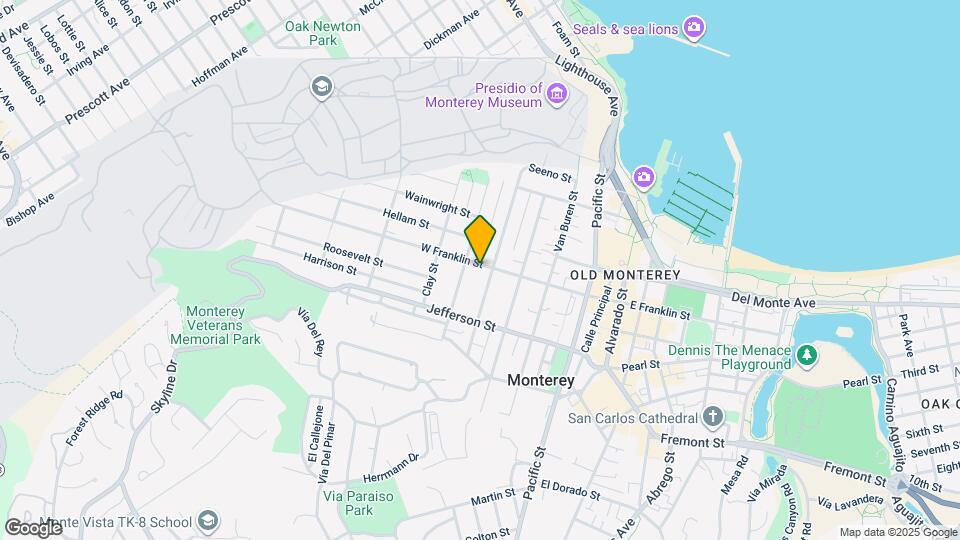 739 W Franklin St Map and Location Details