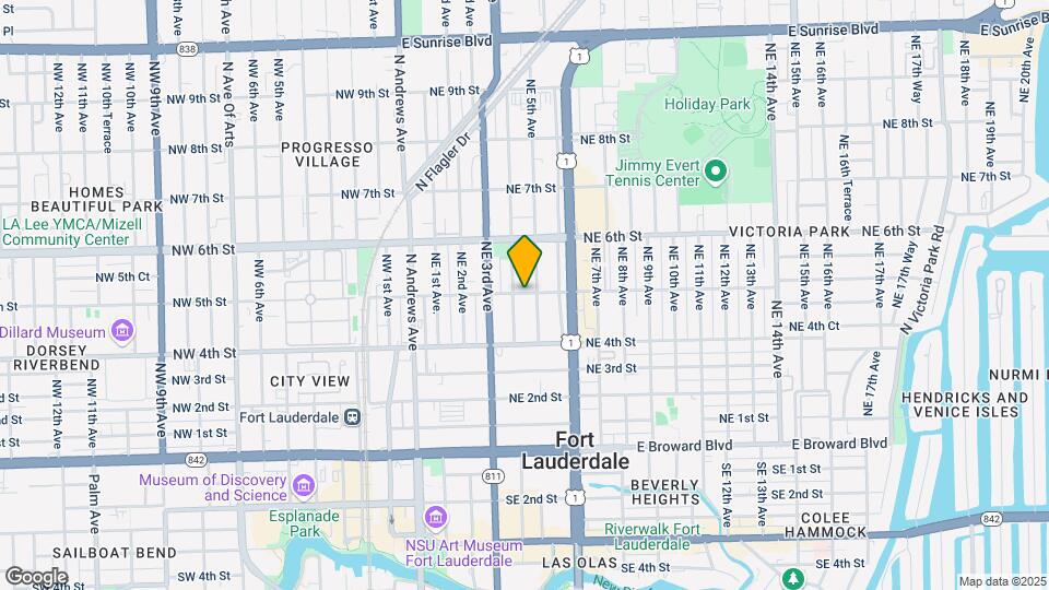 440 NE 5th St Map and Location Details