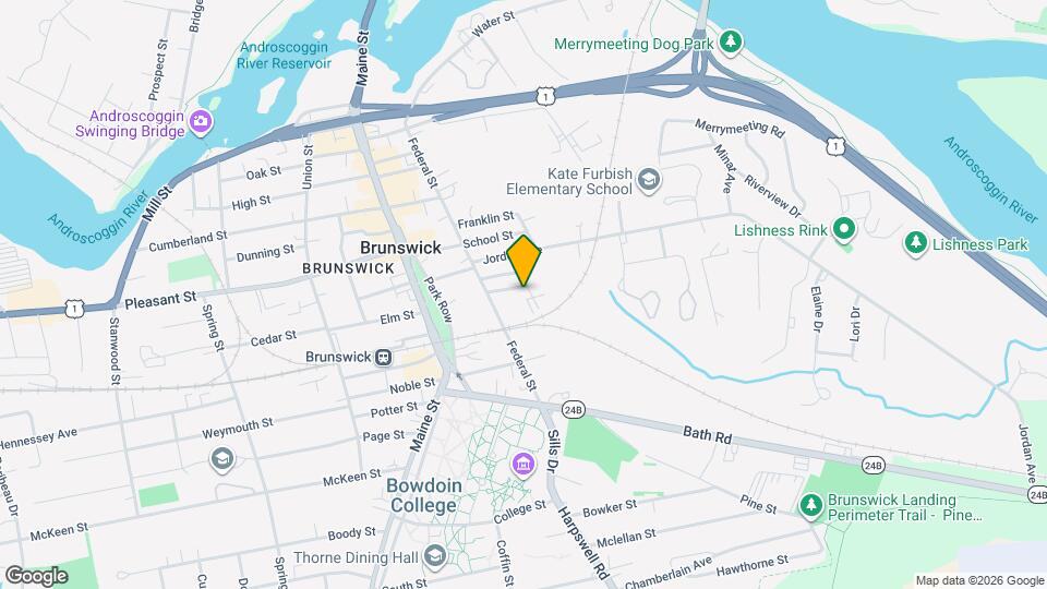 12 Maple St, Unit 12 Rear Mapa y Detalles de la Ubicación