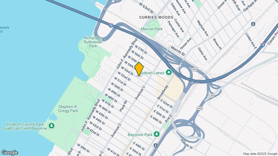 81 W 53rd St Map and Location Details