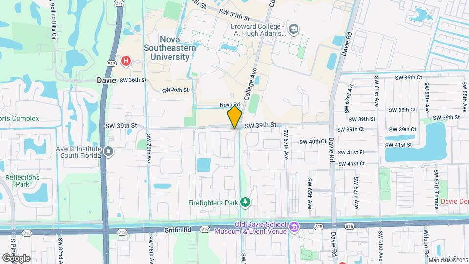 7000 SW 39th Ct Map and Location Details