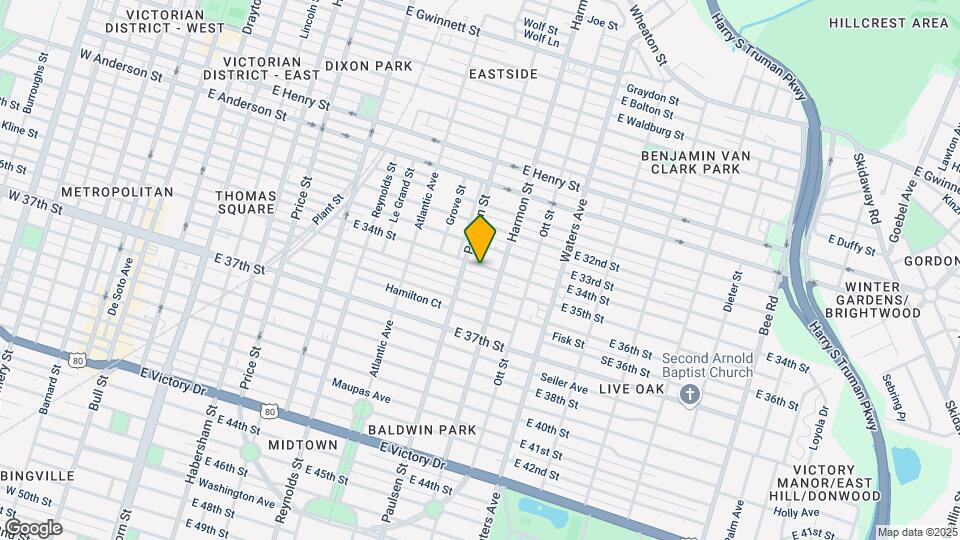 811 E 34th St Map and Location Details