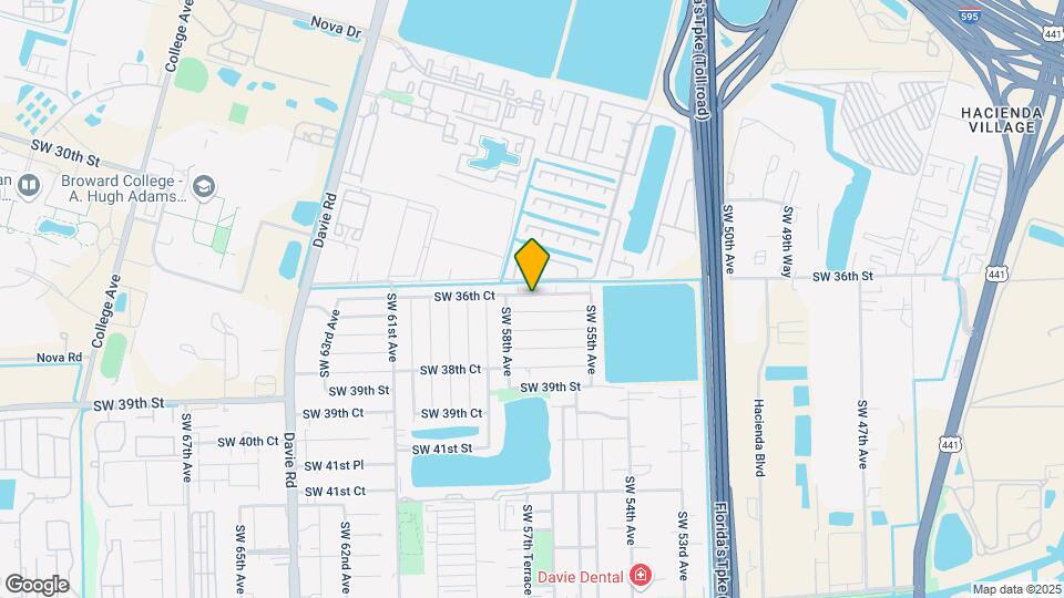 5720 SW 36th Ct Map and Location Details