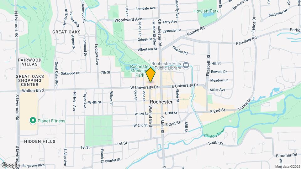 134 W University Dr Map and Location Details