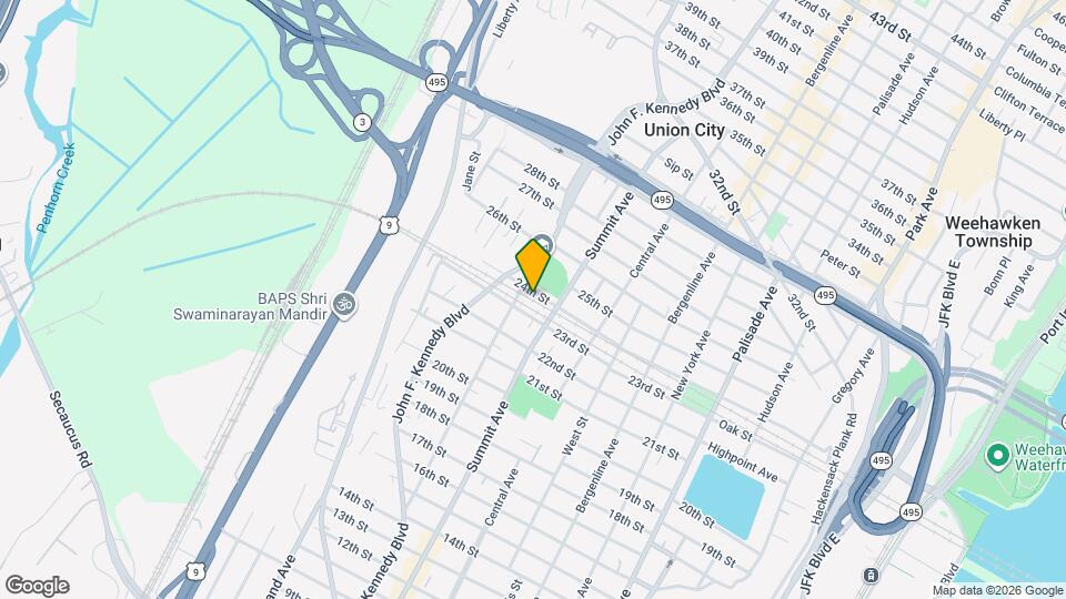 819 24th St Map and Location Details