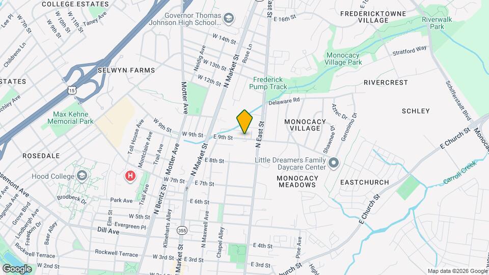 33 E 9th St Mapa y Detalles de la Ubicación