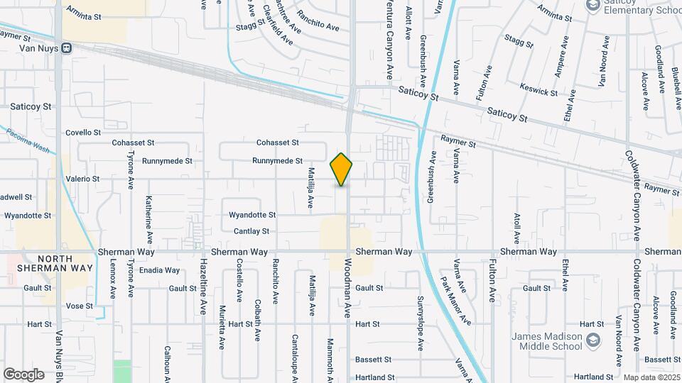 7339 Woodman Ave Map and Location Details