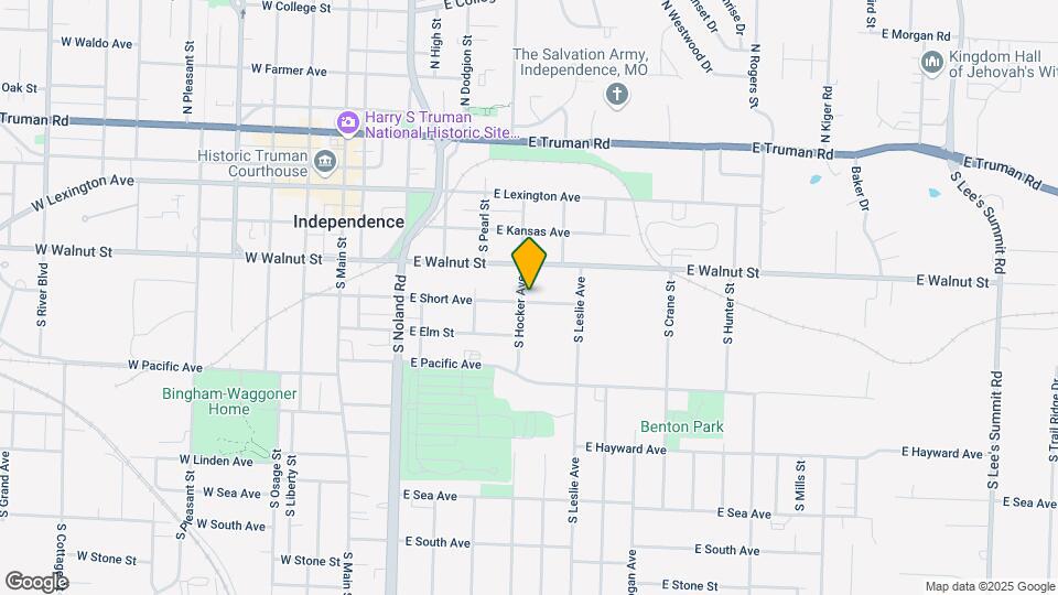 329 1/2 S Hocker Ave, Unit R Map and Location Details