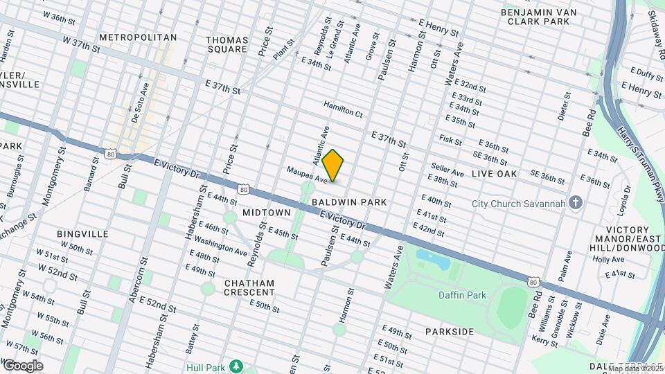 727 Maupas Ave Map and Location Details