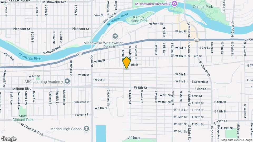 814 W 6th St Map and Location Details