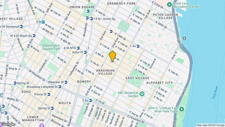 332-334 E 9th St Mapa y Detalles de la Ubicación