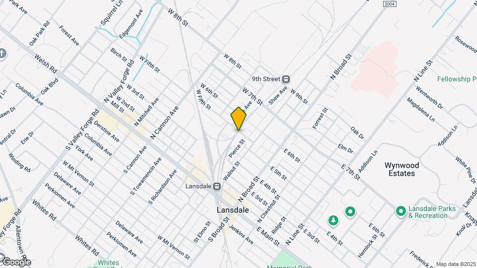 138 W Fifth St Map and Location Details