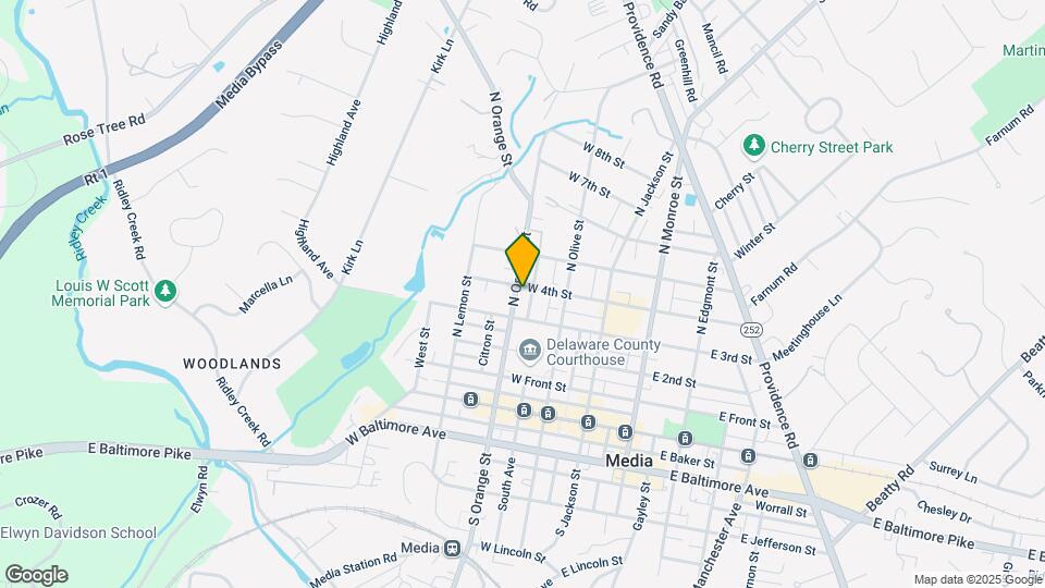 327 N Orange St Mapa y Detalles de la Ubicación