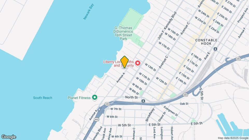 143 W 10th St-Unit -2 Map and Location Details
