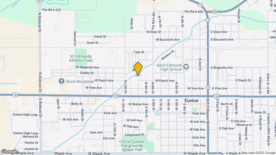 330 N 10th St Map and Location Details