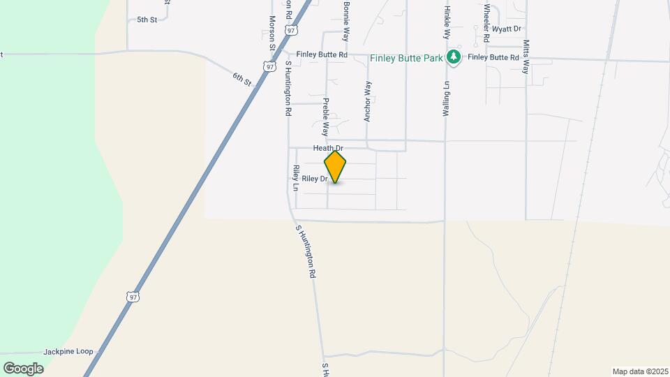 16462 Betty Dr Map and Location Details