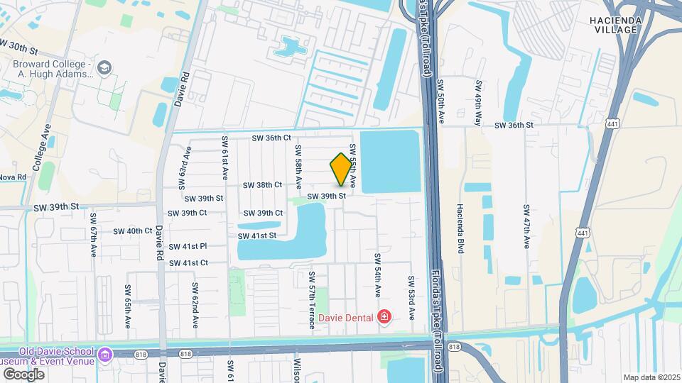 5601 SW 39th St Map and Location Details