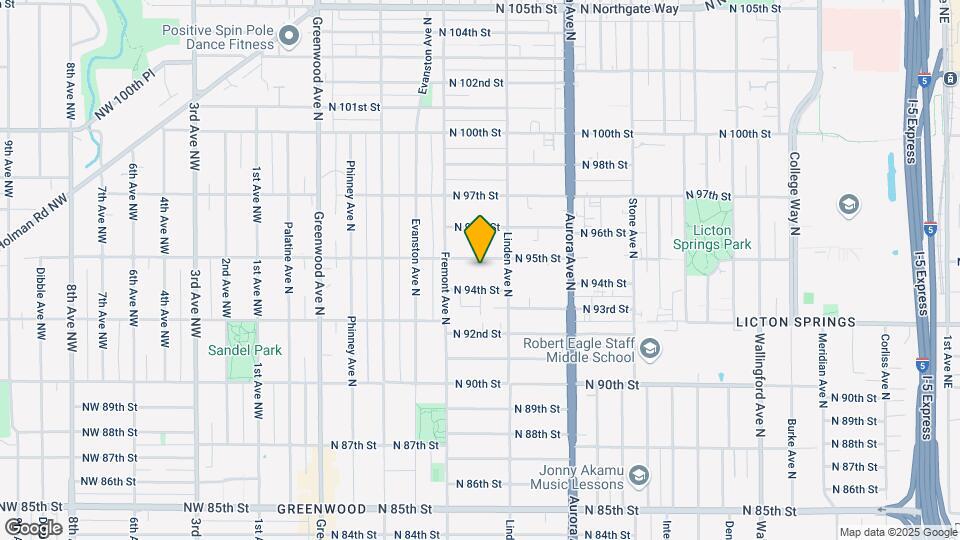 735 N 95th St Mapa y Detalles de la Ubicación
