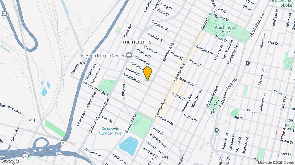 140 Zabriskie St-Unit -3 Map and Location Details