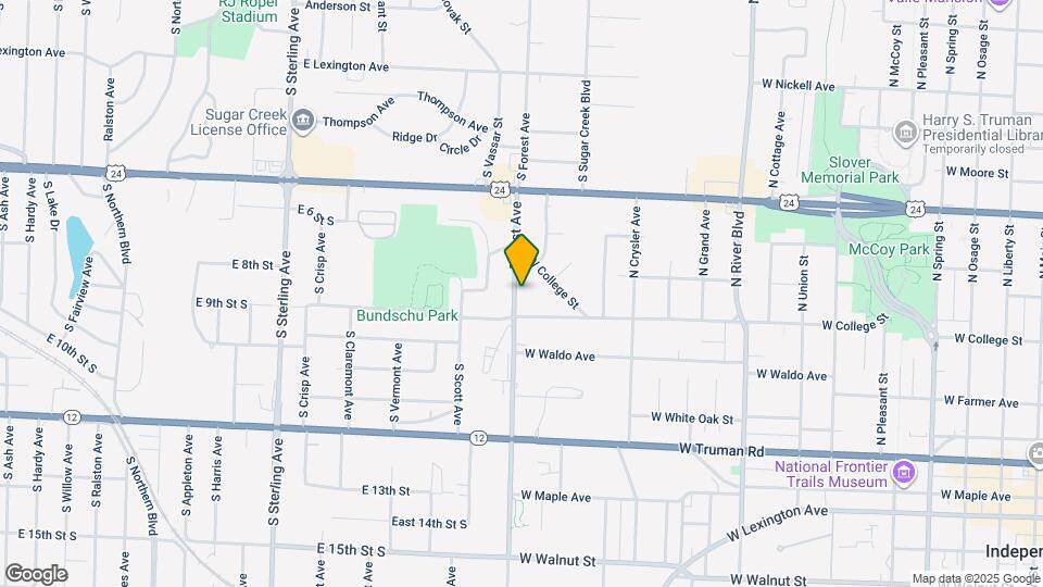 707 N Forest Ave Map and Location Details