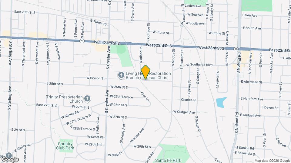 829 W Charles St Map and Location Details