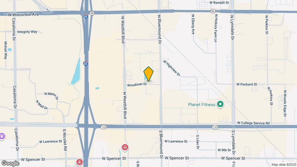 Bluemound Court Apartments Map and Location Details