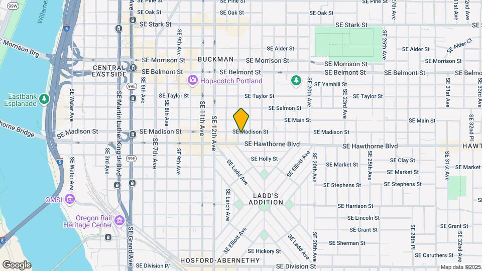 1404 SE Madison St Map and Location Details